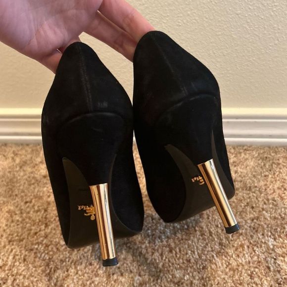 Prada Milano 37.5 Heels Black Suede - Picture 3 of 15